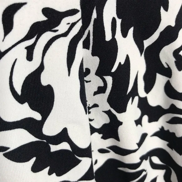 ADRIENNE VITTADINI XS Floral Black & White Box Pleat A-Line Swing Skater Skirt - Picture 10 of 13